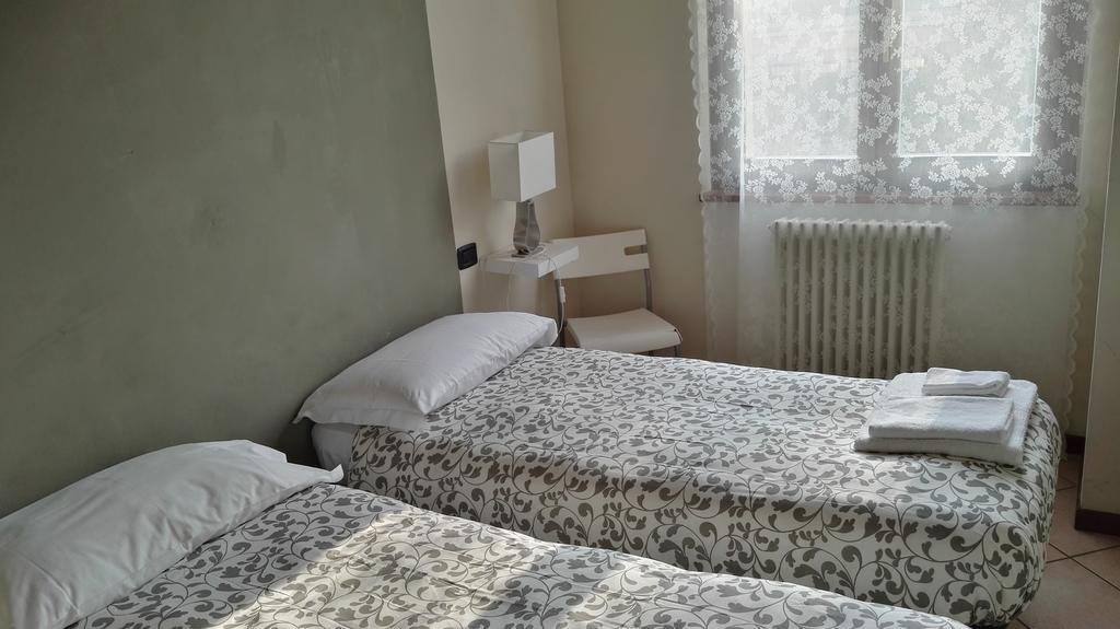 Appartamento Luisa Parma Luaran gambar