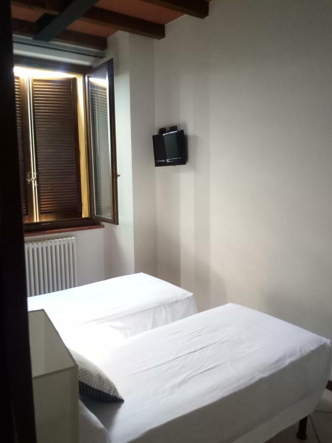 Appartamento Luisa Parma Luaran gambar